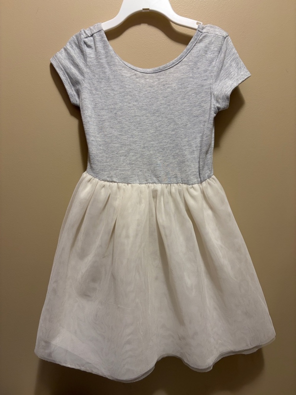 Old Navy Gray Top with White Tulle Skirt Girls Dress